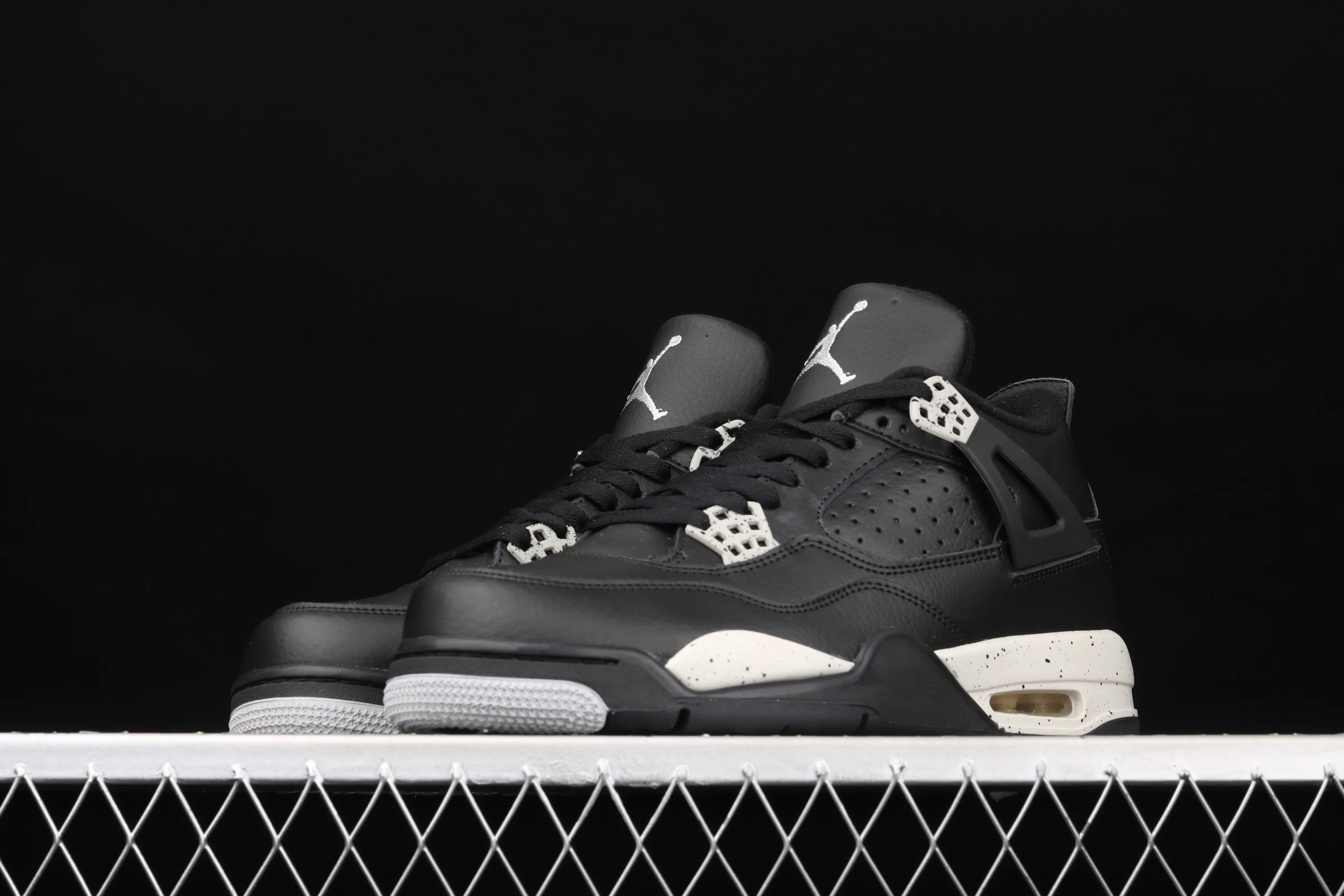 All categories Air Jordan Jordan series basketball shoes Air Jordan 4 G version Air Jordan 4 Retro LS AJ4 Joe 4 splash black and white basketball shoes 314254-003